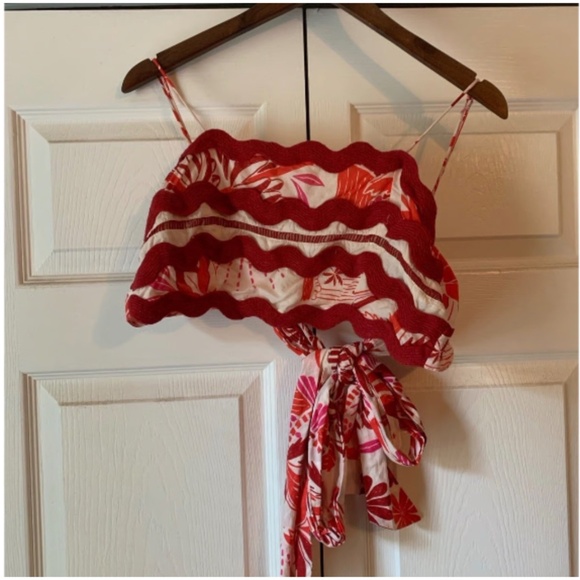 Size Small - Farm Rio Tie Back Crop Top - Picture 3 of 10
